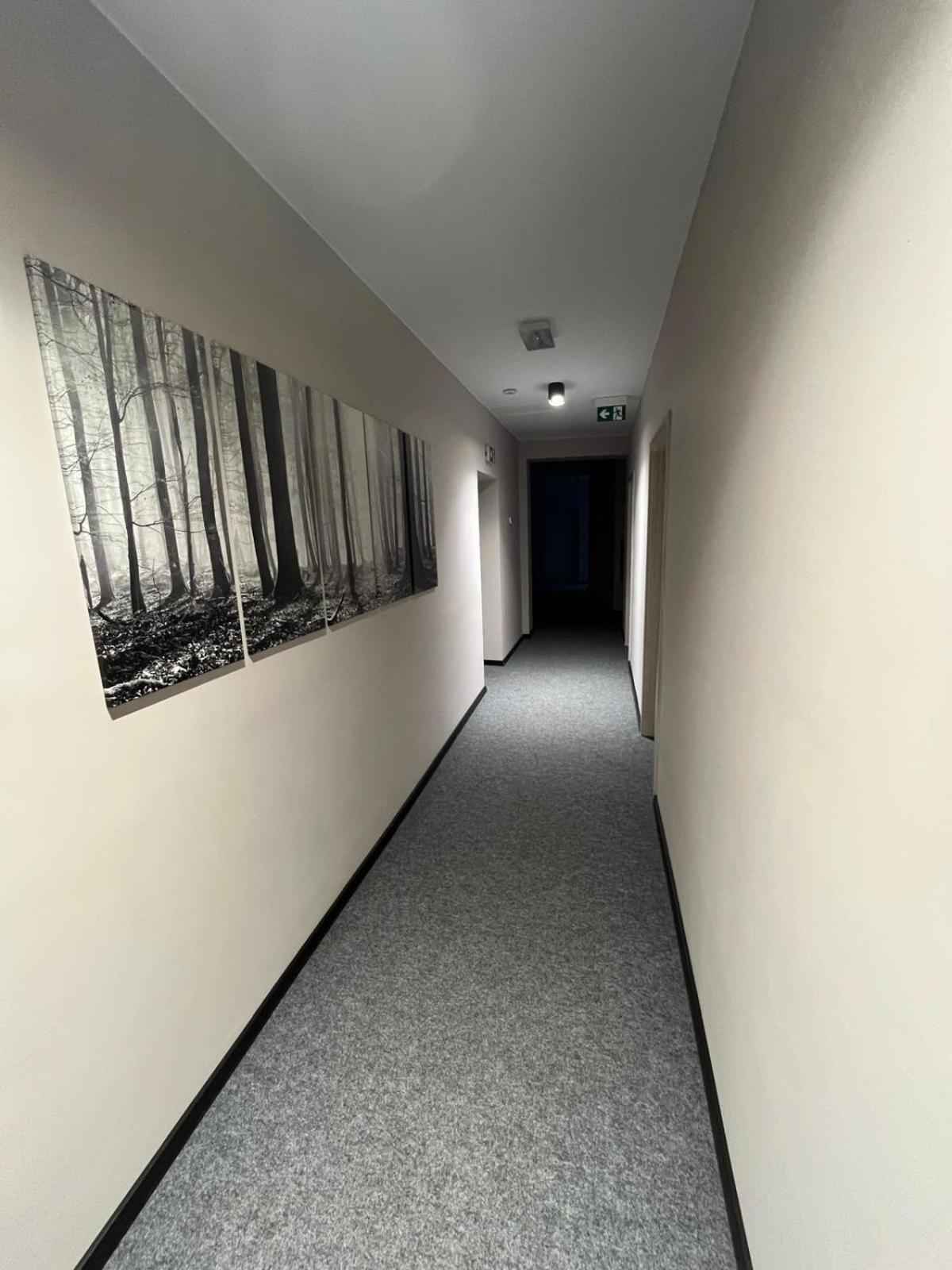 Wielkopolanka Pokoje Goscinne I Restauracja Chodzież Buitenkant foto